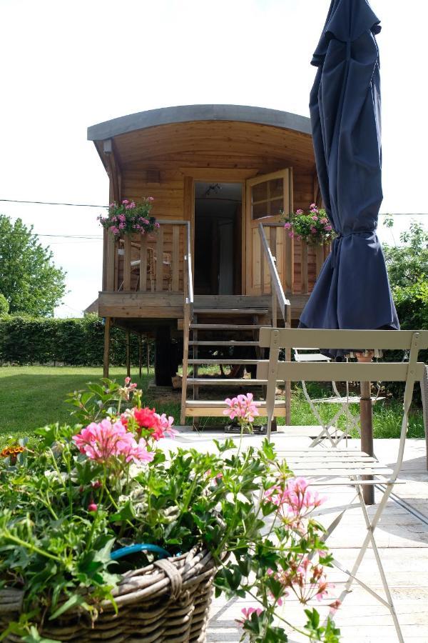 Camping Des Saules Jurbise Exterior photo